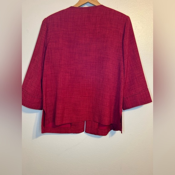 NWOT Anna Maxwell Red Textured Jacket w/ Wooden Buttons Plus Size 16WP - Picture 3 of 16
